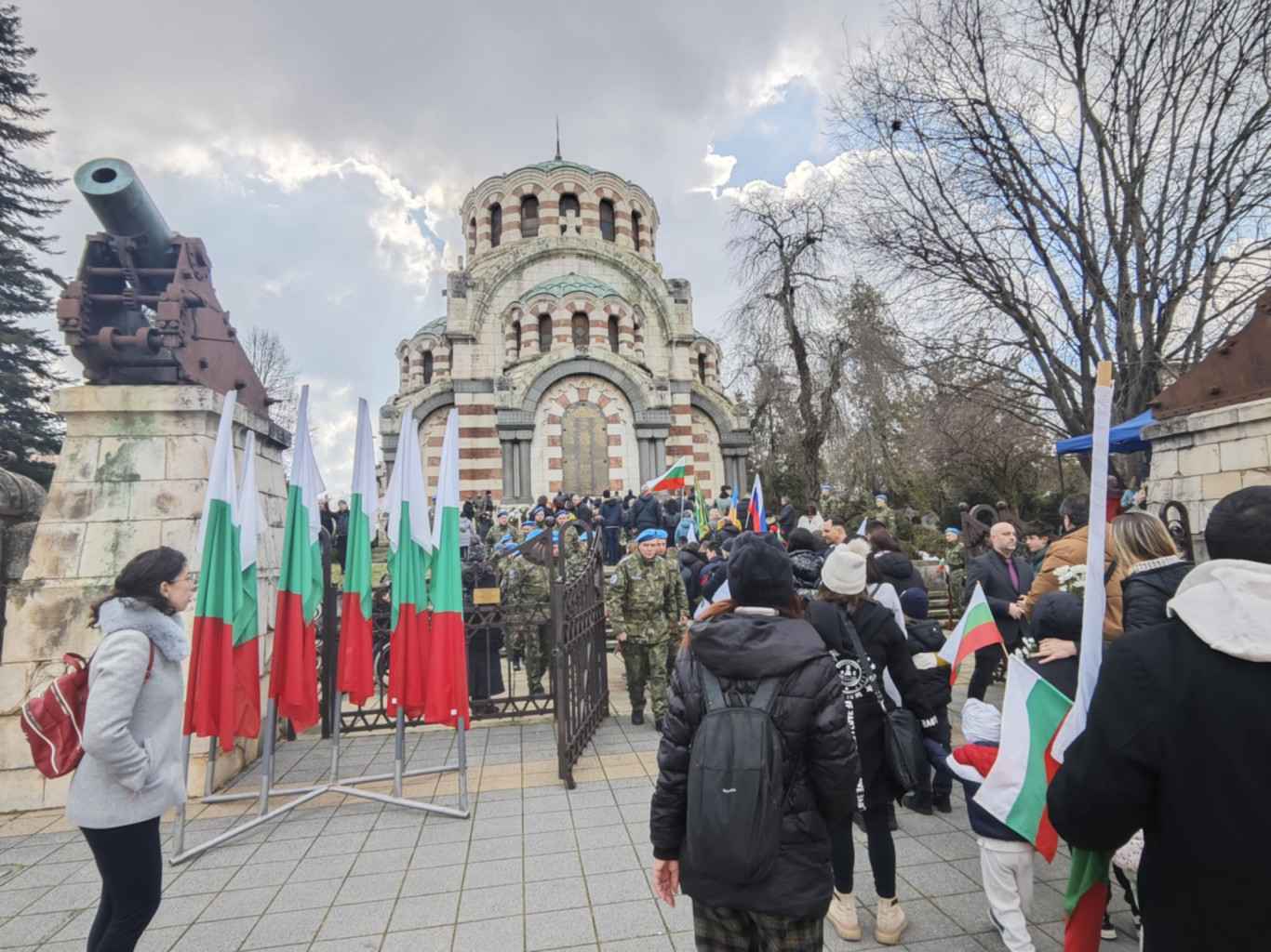 Плевен чества 147 години Свободна България!