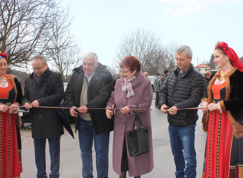 Жителите на плевенското кметство Буковлък вече имат нова водопроводна и…