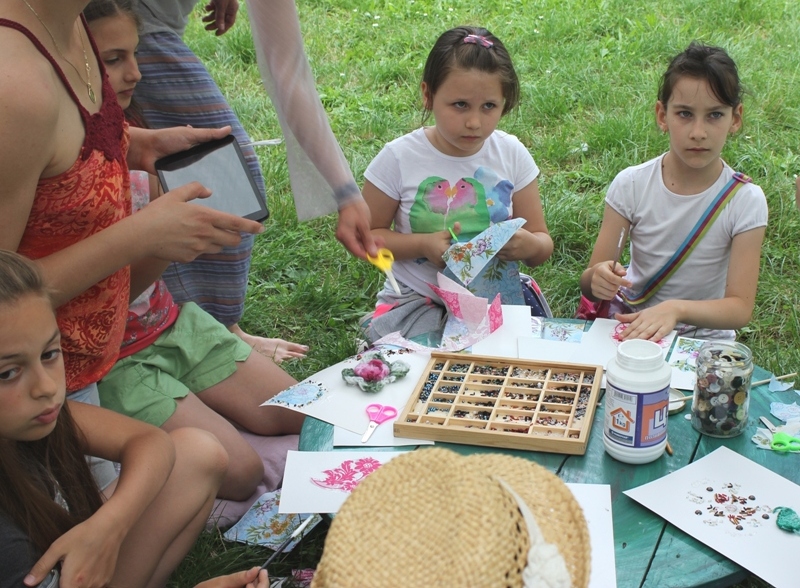 Деца играят и творят по време на „Кайлъче Фест”