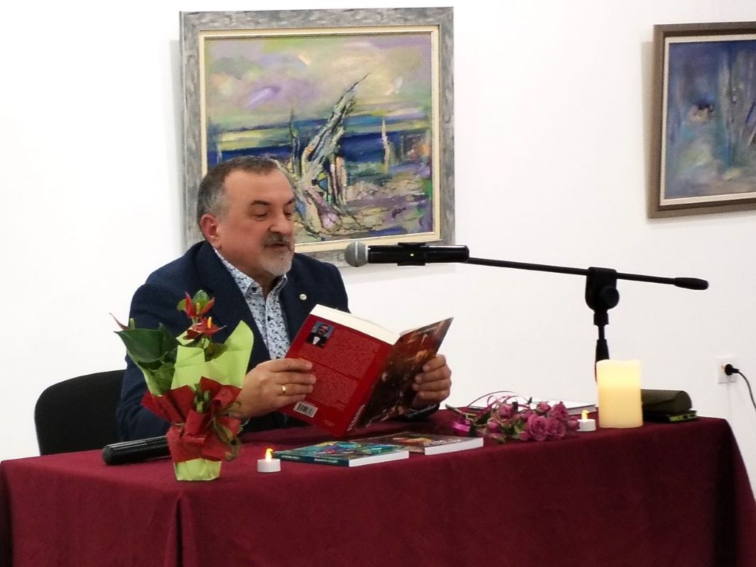 Следователят Цвятко Камбуров представи дебютния си роман „Реванш“