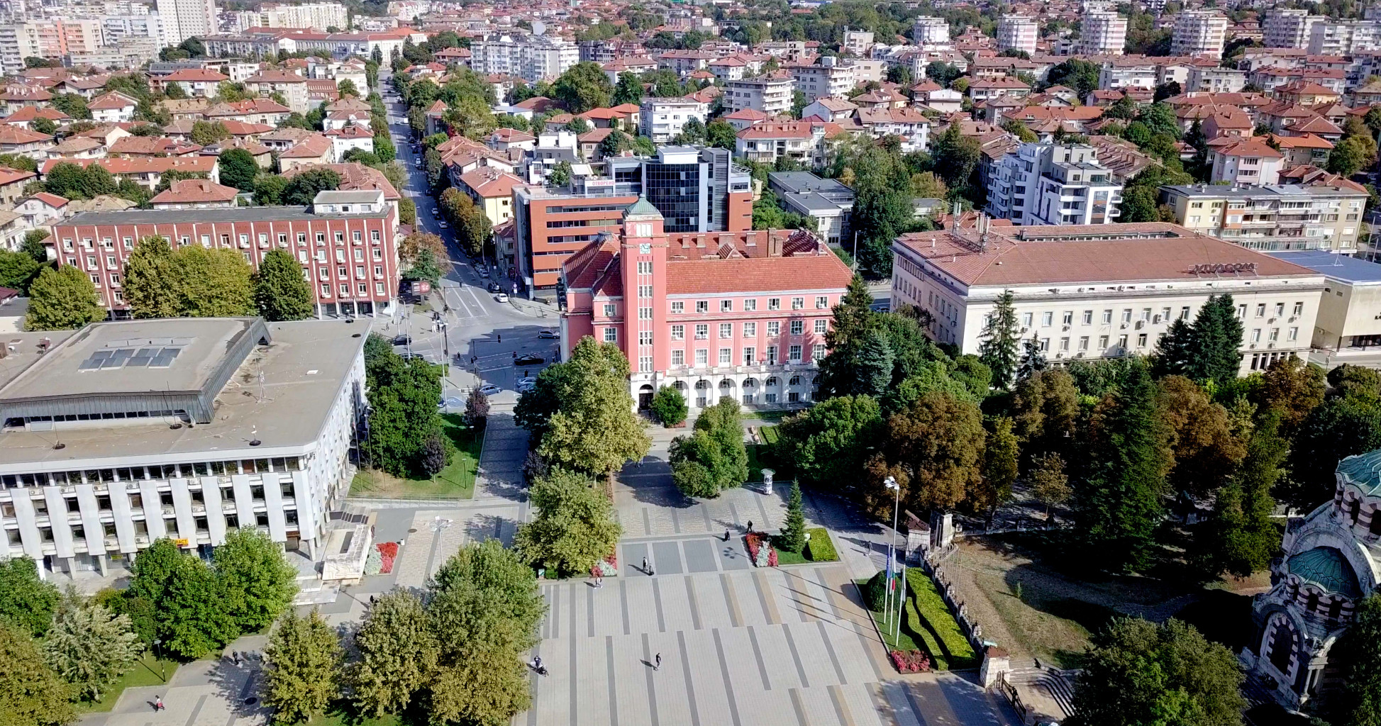 Плевен подписа шест нови споразумения с МРРБ за изпълнение на…