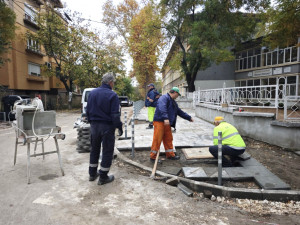 Тази седмица: Тротоари и участъци от общинската пътна мрежа ремонтира „Инжстрой“