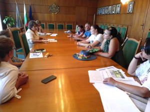 Няколко предложения за промяна в Годишния план за социалните услуги в община Плевен за 2026 година обсъдиха на среща