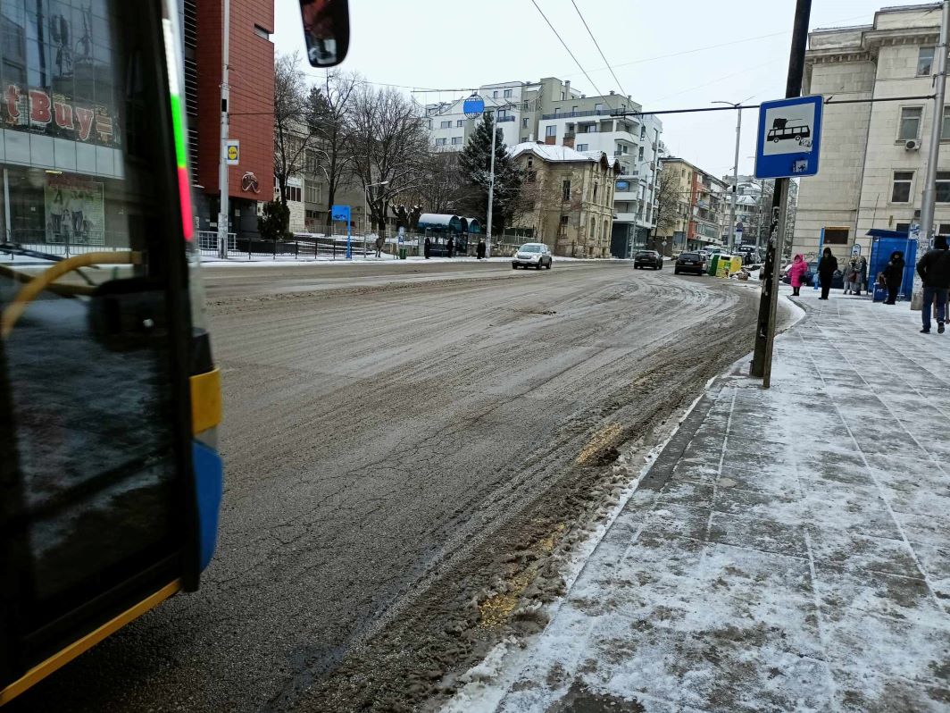 Пътищата в община Плевен са проходими при зимни условия, няма…