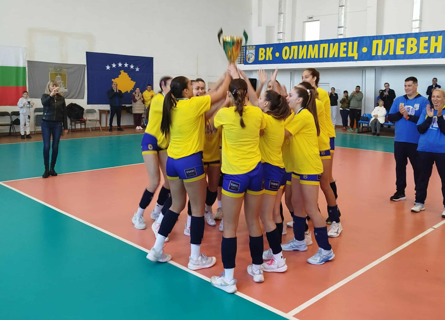 Момичетата от пловдивския волейболен клуб „Марица“ спечелиха и второто издание…